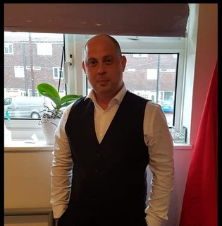 Allan Mc's avatar
