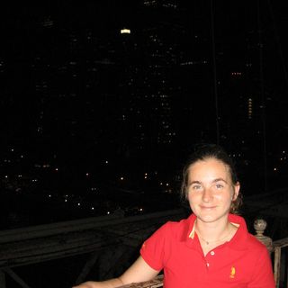 Maria Poessl's avatar