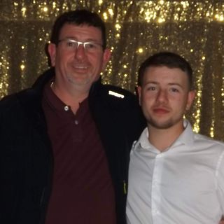 Warren Henley's avatar