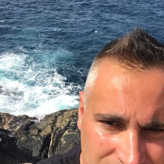 Daniel Sandor's avatar