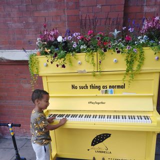 Alison Worrell's avatar