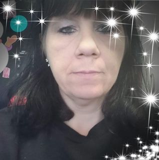 Debbie Benwell's avatar