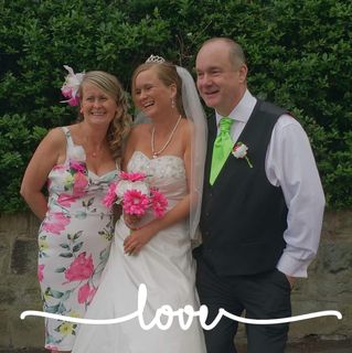 Clare Noble's avatar