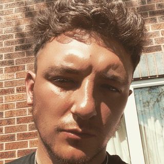 Declan Pearson's avatar