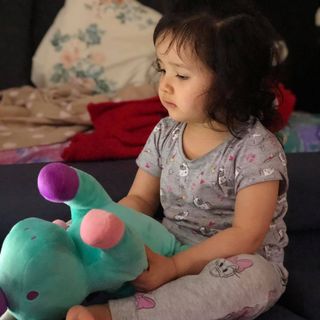 Imee Flores's avatar