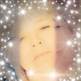 Lynn Heffer's avatar