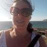 Andreia Teixeira's avatar