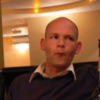 Roy Llewellyn's avatar