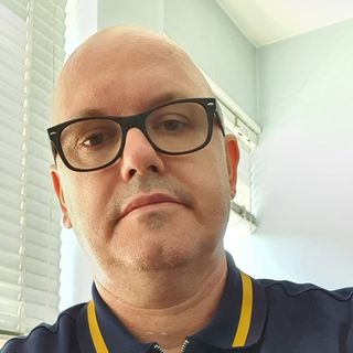 Steve Vespa Douglas's avatar