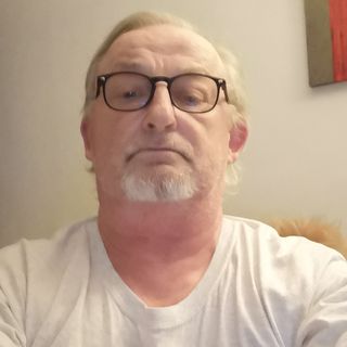 Michael Miles's avatar