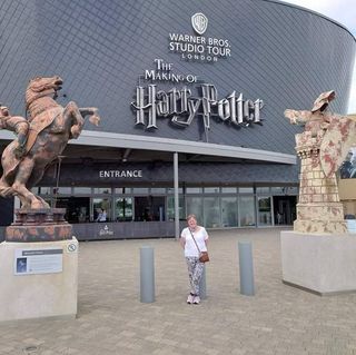 Melanee Bevan Livesey's avatar