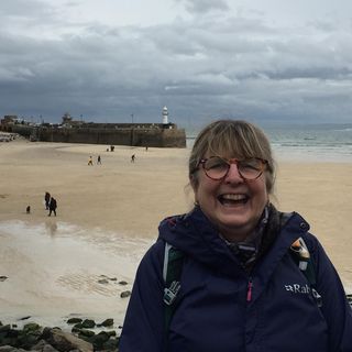 Jo Wall's avatar