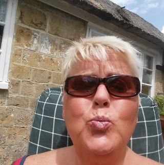 Elizabeth Sheppardson's avatar