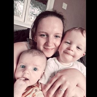 Lauren Wood's avatar