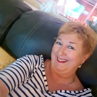 Sue Kolie's avatar