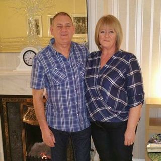 Liz Elliott's avatar