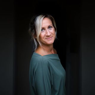 Nicola Hobbs Anderson's avatar