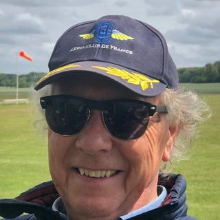 Mike Pearson's avatar