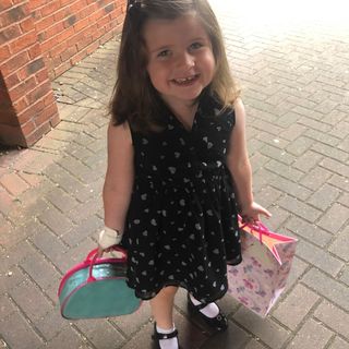 Angela Avalos-Perez's avatar