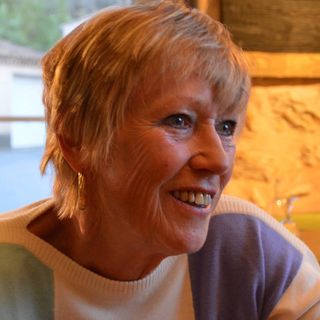 Cynthia Yeadon's avatar