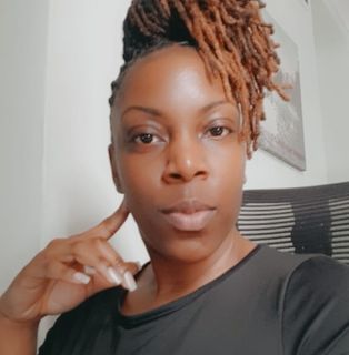 Lenesha Riley's avatar