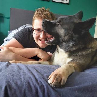 Michael Arnold's avatar