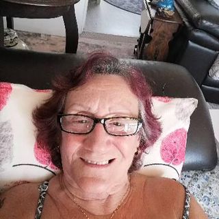 Gail Robbins's avatar