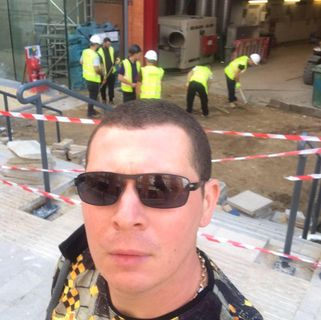 Lucian Olaru's avatar