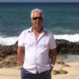 Martin Bishop's avatar