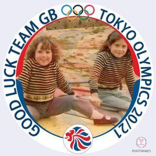 Amanda Athow's avatar