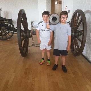 Sally Tester's avatar