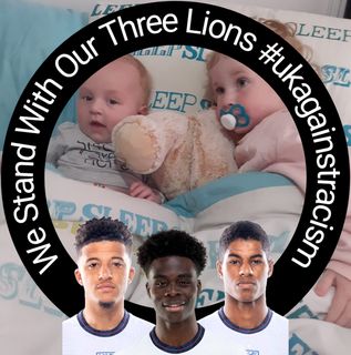 Lizzie Morris's avatar