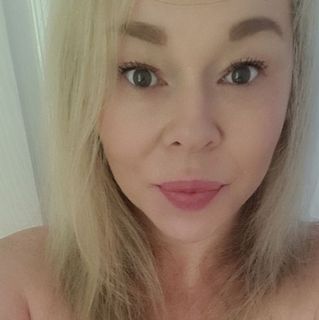 Charlotte Hallam's avatar