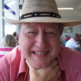 Mike Bailey's avatar