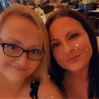 Chloe Foster's avatar