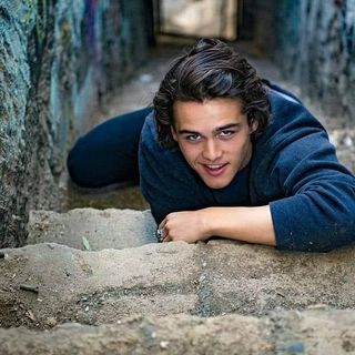 Emmy Davies's avatar