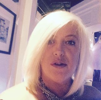 Gaynor Holland's avatar