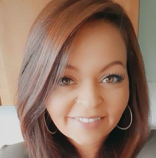 Lizzie Grundy's avatar