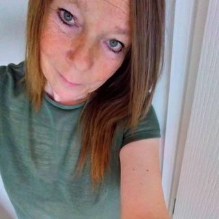 Angela Carter's avatar