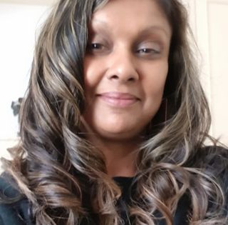 Pamela John's avatar