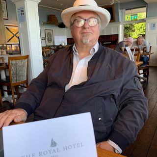 Michael Walters's avatar