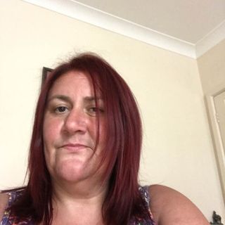 Lisa Hoggart's avatar