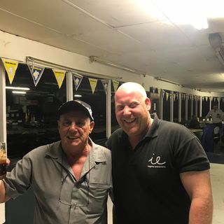 Russell Dixon's avatar