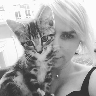 Chloe Jacobs's avatar