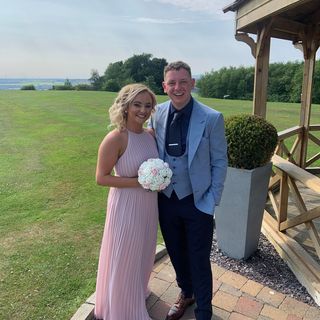 Laura Aitchison's avatar