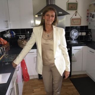 Queenie Ward's avatar