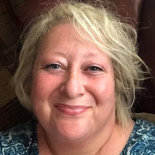 Ruth Stebbens's avatar