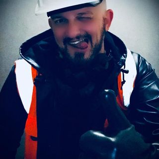 Darren Leonard Wildgoose's avatar