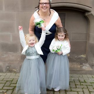 Marie Raymond's avatar