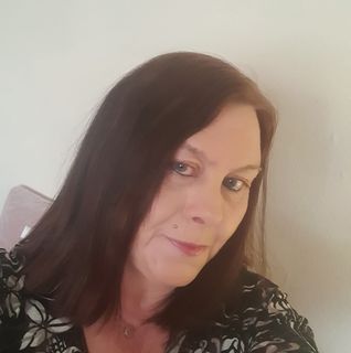 Lorraine Jones's avatar